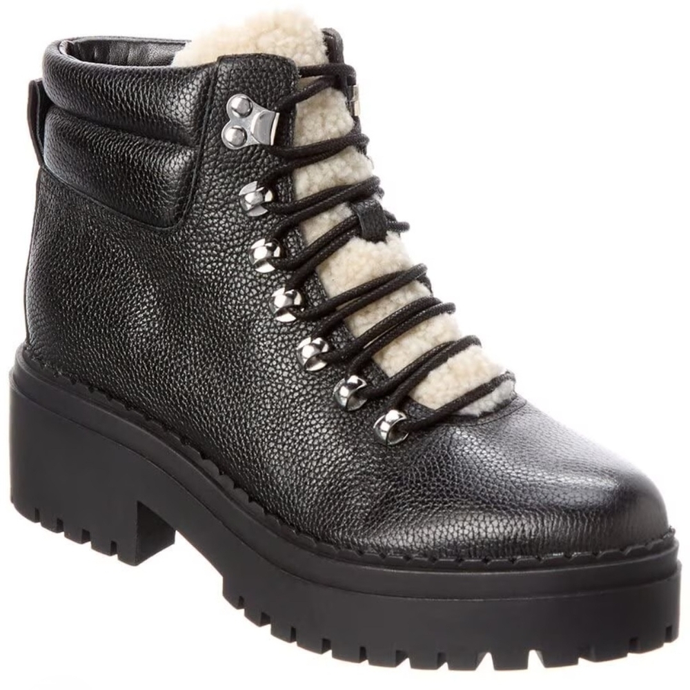 ☆Marc Fisher Black Leather Ankle Boots☆
